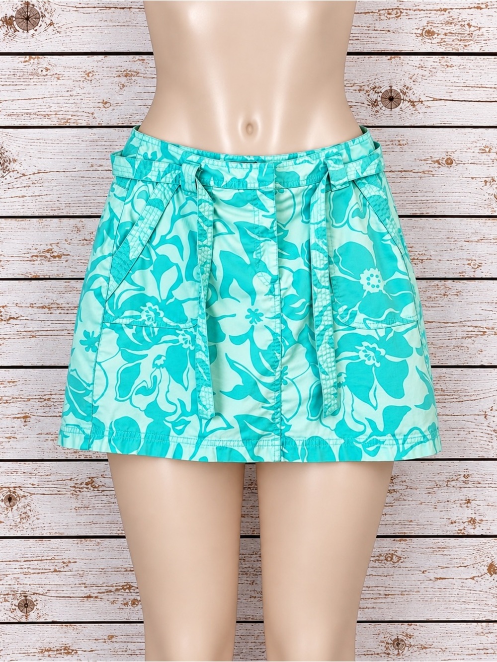 Josephine Chaus Women’s Size 12 True Aqua Floral Cotton Stretch Skort
